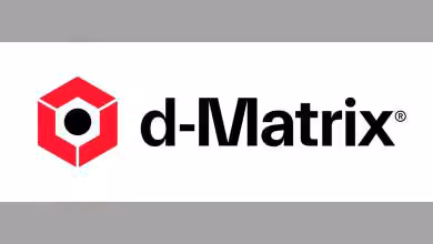 Photo d’un prototype d’accélérateur d’inférence d-Matrix/Alchip avec module DRAM 3D et connecteurs haute performance