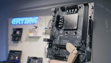 Carte mère Micro-ATX Erying MoDT avec socket Intel pour processeurs Core Ultra 200H, VRM robuste, slots M.2 et DDR5