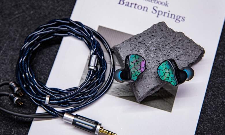 Thieaudio Hype 4 MKII IEM hybrides avec IMPACT² Gen 2, drivers Knowles, câble détachable et embouts silicone