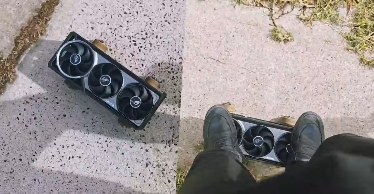 RTX 5080 : le radiateur ROG Astral transformé en skateboard par un moddeur 2 Moddeur transformant le radiateur ROG Astral d’une RTX 5080 en skateboard, grosse plaque ailetée montée avec trucks et roues,