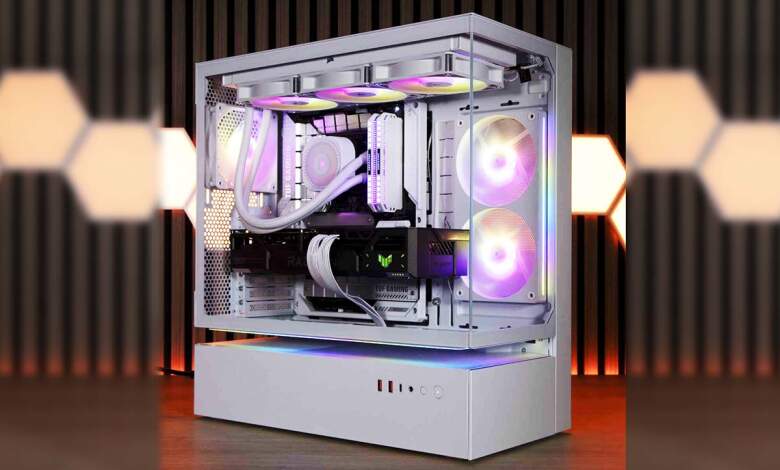 COUGAR CFV235 White en verre trempé avec séparation cache alimentation, airflow latéral et éclairage RGB dans notre test