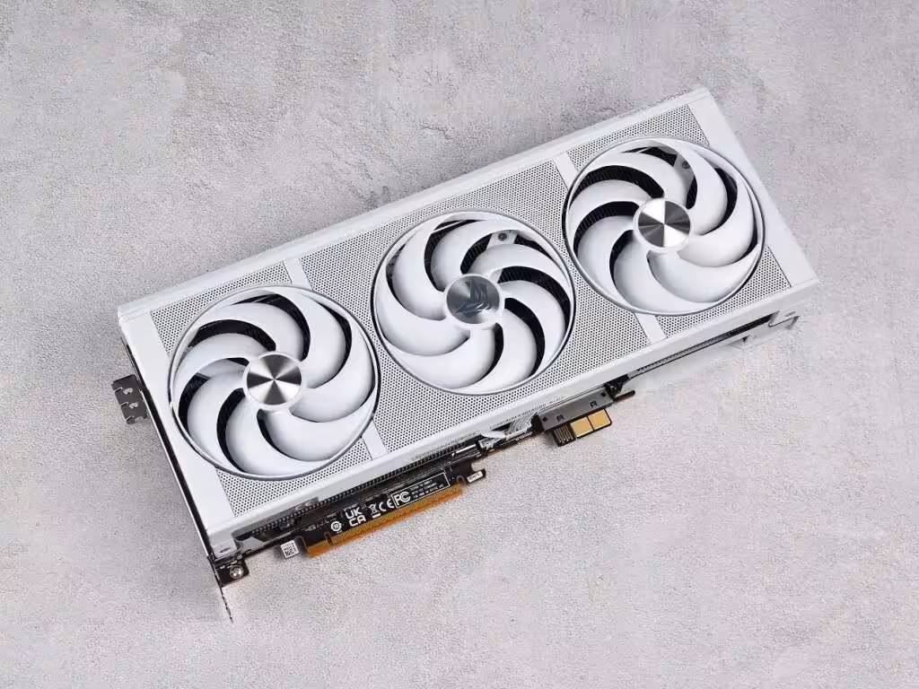 amd radeon rx 9070 xt phantomlink white edition