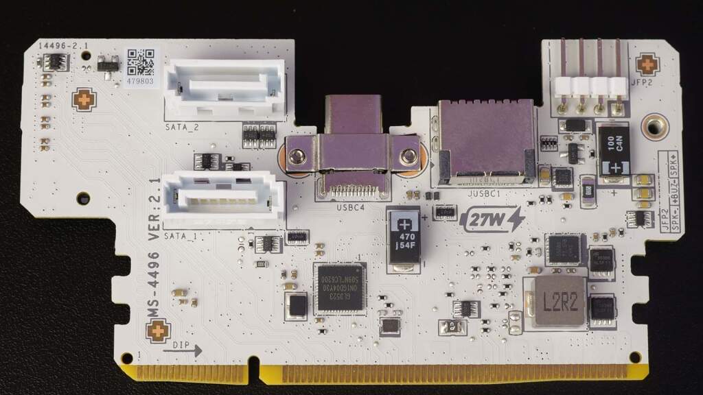 Test MSI MPG X870I Edge Ti EVO WiFi : la carte mère X870 Mini-ITX ultime ? 69 carte xpander fournie avec la mpg x870 i edge ti evo wifi