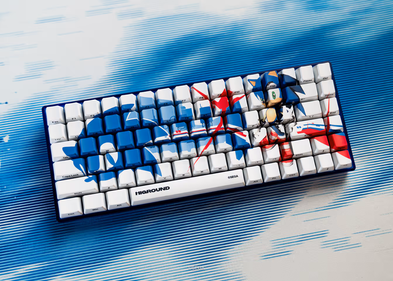 Claviers mécaniques Higround x SEGA Sonic rétro Hall Effect formats 75 % et 96 % RGB switches keycaps