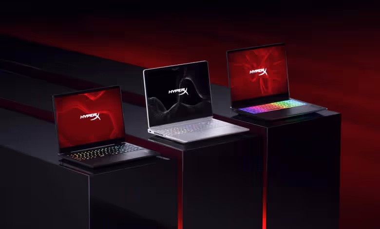 HP Omen 2026 : fuite des OMEN 15/16 et OMEN MAX 16 avec RTX 5090 et Panther Lake 1 Photo des portables HP Omen 15, Omen 16 et Omen Max 16 montrant design et logos, leak RTX 5090 et processeurs Panther Lak