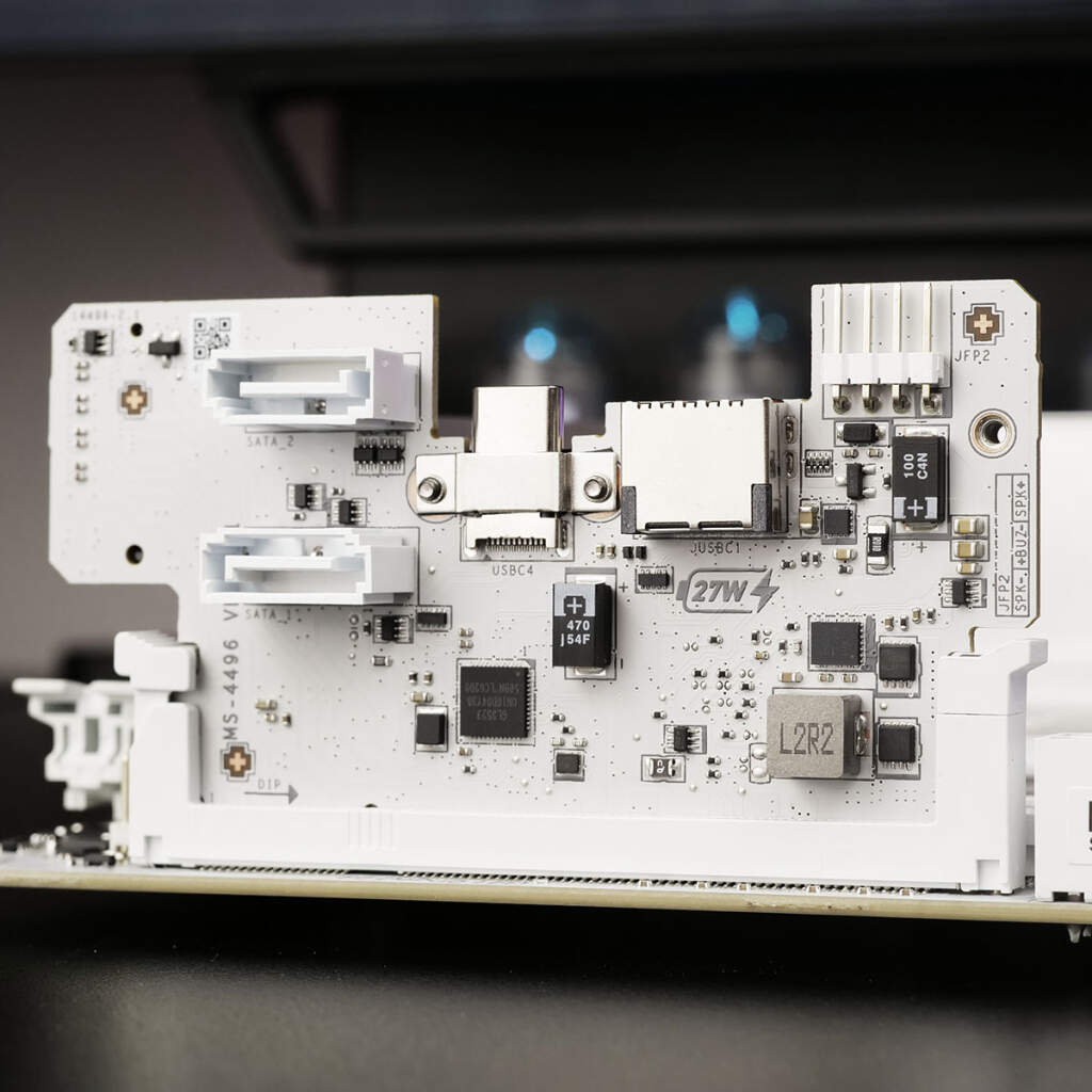 Test MSI MPG X870I Edge Ti EVO WiFi : la carte mère X870 Mini-ITX ultime ? 106 msi mpg x870 i edge ti evo wifi Xpander 03