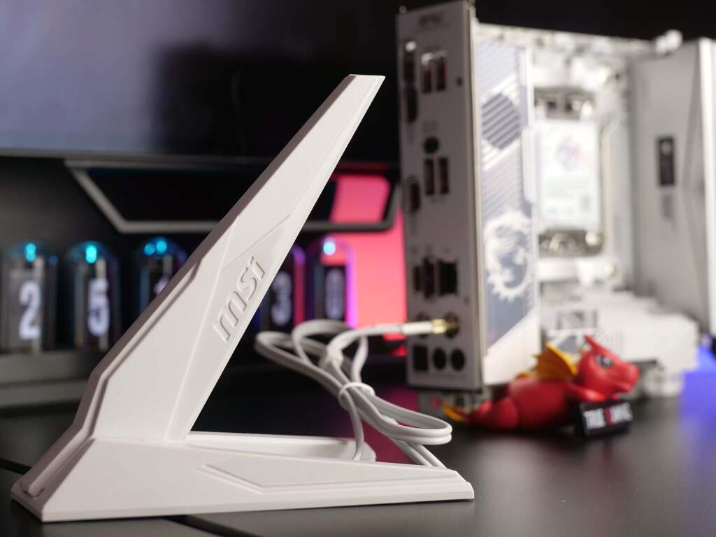 Test MSI MPG X870I Edge Ti EVO WiFi : la carte mère X870 Mini-ITX ultime ? 114 msi mpg x870 i edge ti evo wifi antenne 01