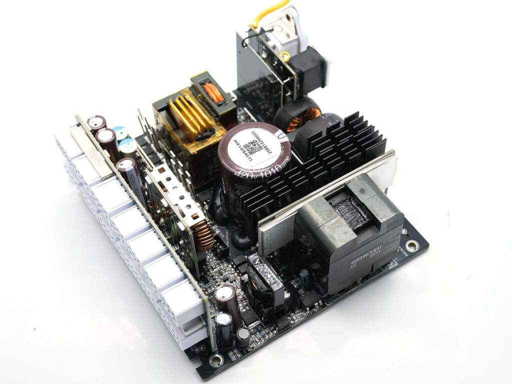 psu lian li sx1200p int