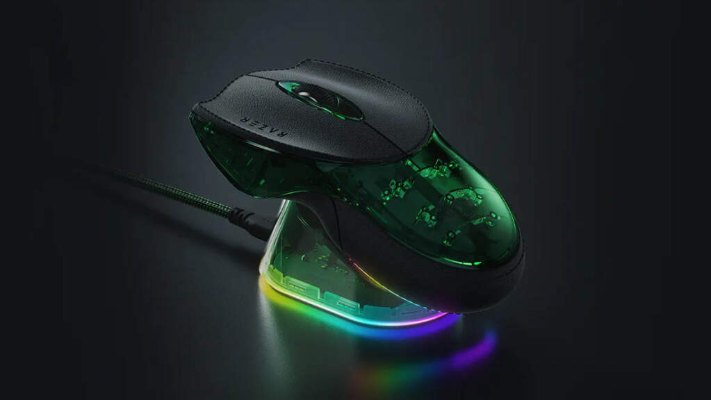 Razer Boomslang 20th Anniversary Edition : la renaissance d’une légende du gaming 2 razer boomslang 20th anniversary edition dock