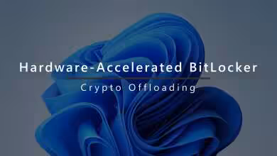 Icône BitLocker et cadenas sur fond Windows 11 avec puce matérielle, accélération chiffrement matériel, tests et chiffres