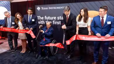 Usine de fabrication de semi‑conducteurs 300 mm de Texas Instruments à Sherman, lignes de production, wafers et équipements de fonderie