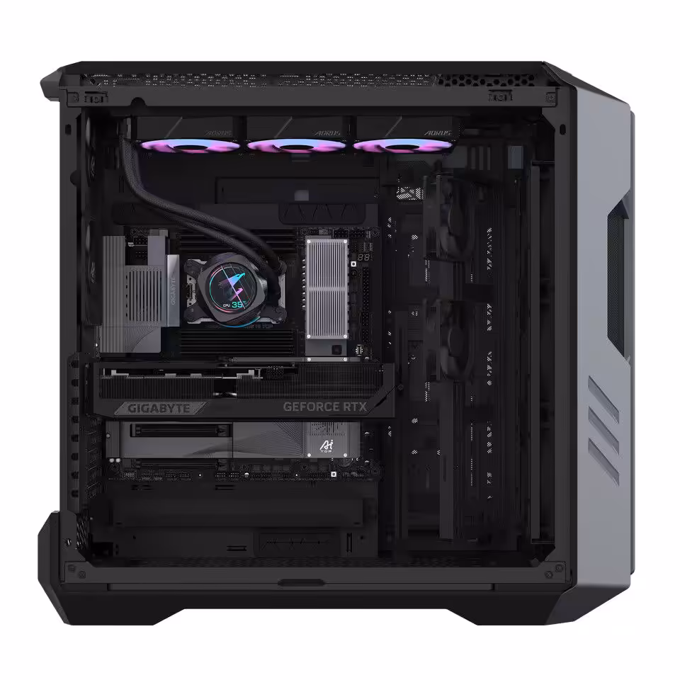 Intérieur d'une tour Gigabyte AI avec éclairage RGB et GeForce RTX
