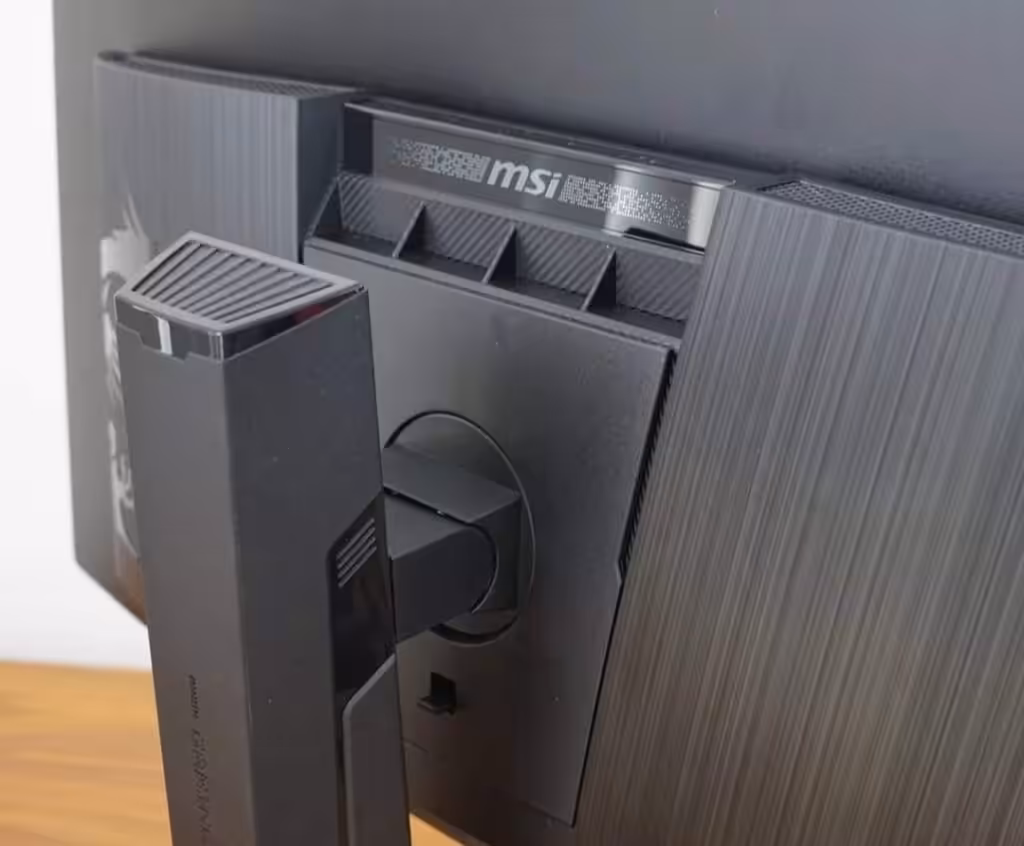 MSI MPG 341CQR QD‑OLED X36 : premier aperçu du V‑Stripe et d’un 360 Hz 24 Vue dos du moniteur MSI MPG 341CQR QD‑OLED