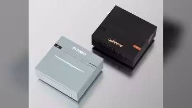 Mini PC Ayaneo AM03 en blanc et noir, vue de dessus