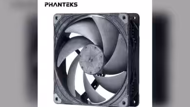 Vue rapprochée du ventilateur Phanteks T30-140 sous le logo Phanteks