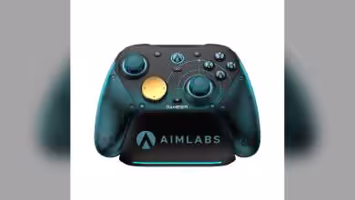 Manette GameSir G7 Pro avec support AimLabs, boutons dorés et accents turquoise.