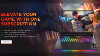 Ordinateur portable de jeu Omen avec éclairage RGB, personnage de jeu sur écran.