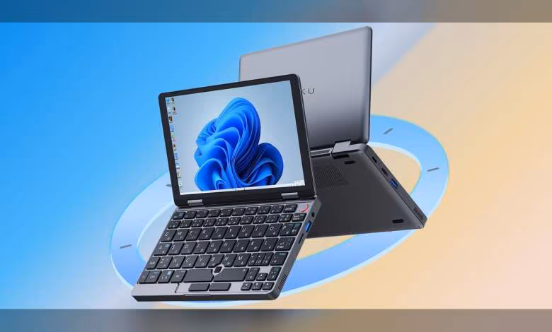 TENKU Pocket 8 : mini‑laptop 8 pouces avec Core i3‑N305, 16 Go LPDDR5 et 512 Go 1 Mini-laptop TENKU Pocket 8 ouvert, design compact, écran lumineux sur fond dégradé