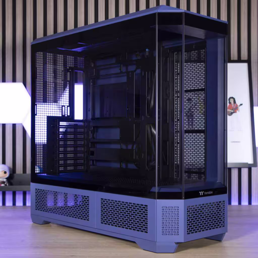 Thermaltake View 600 TG trois quarts avant