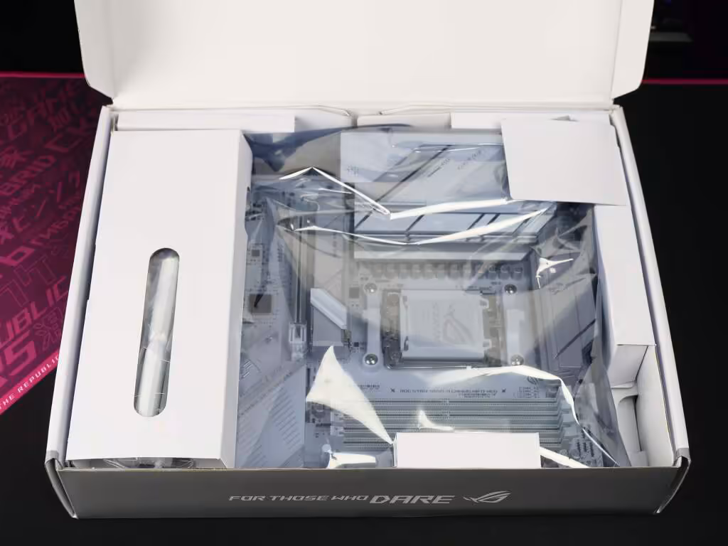 box open asus rog strix b850 a gaming wifi7 neo