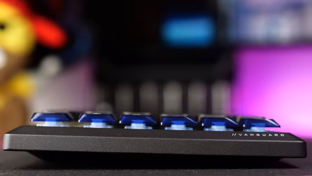 corsair vanguard air 99 wireless ergonomie 01