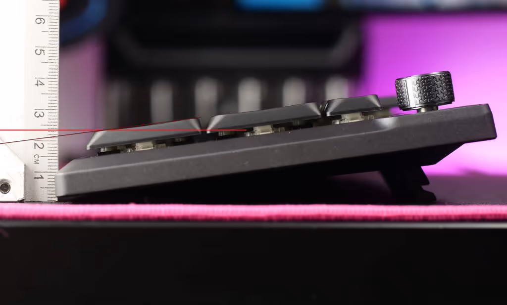 corsair vanguard air 99 wireless ergonomie 03
