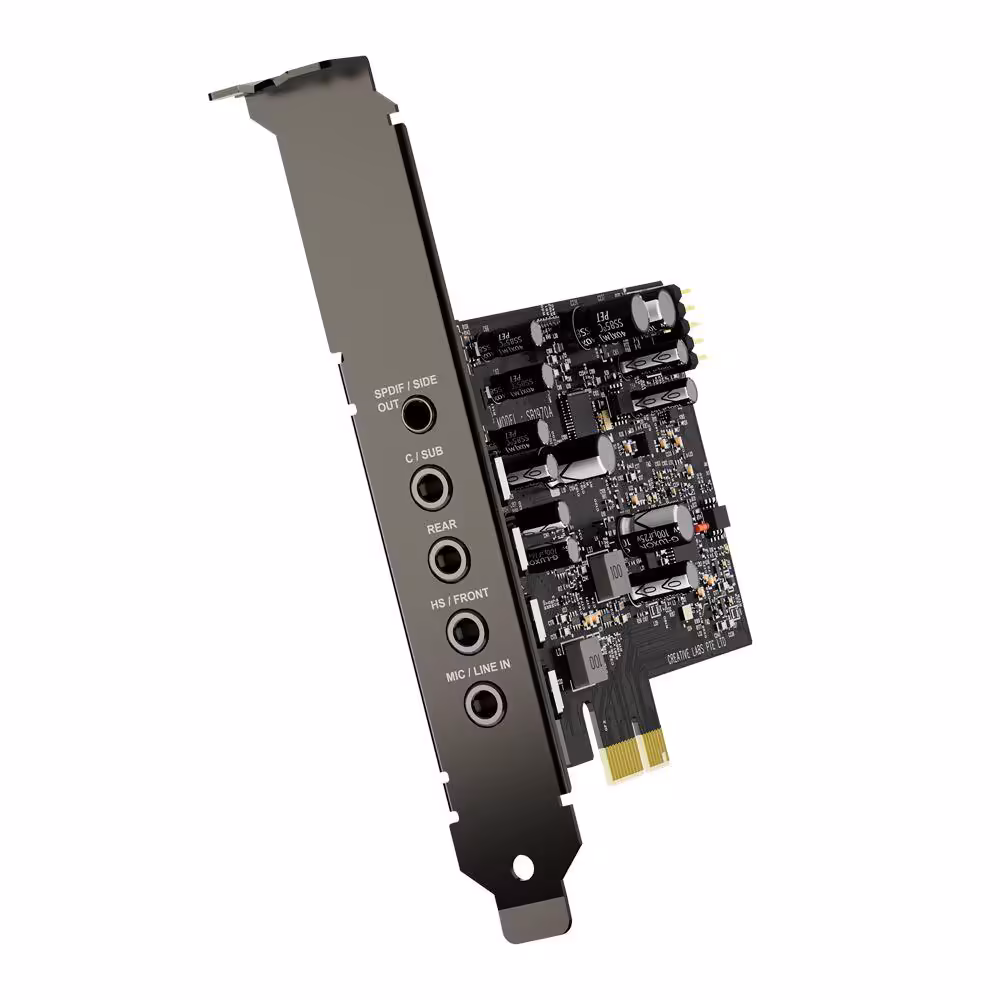 Sound Blaster Audigy FX Pro : nouvelle carte PCIe 32-bit/384 kHz, 7.1 et ampli casque à 69,99 € 6 Carte son verticale avec texte ports audio, fond blanc, vue de côté.