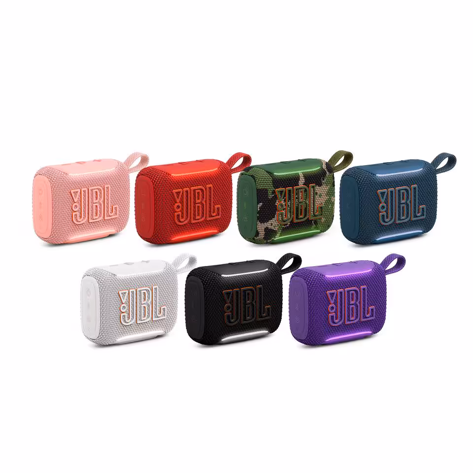 Collection d'enceintes JBL Go 5 de différentes couleurs sur fond blanc.