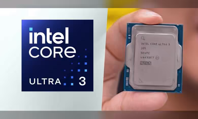 Intel Core Ultra 3 205 repéré en France : Arrow Lake d’entrée de gamme en approche 1 Processeur Intel Core Ultra 3 en gros plan, fond flou, logo Intel contrasté.