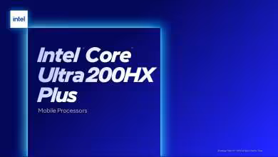 Intel Core Ultra 200HX Plus logo sur fond bleu vif.