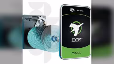 Disque dur Seagate Exos Mozaic ouvert dévoilant la technologie interne et les plateaux HAMR