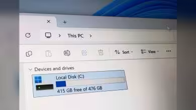 Écran Windows 11 montrant le disque local C: avec 415 Go libres sur 476 Go.