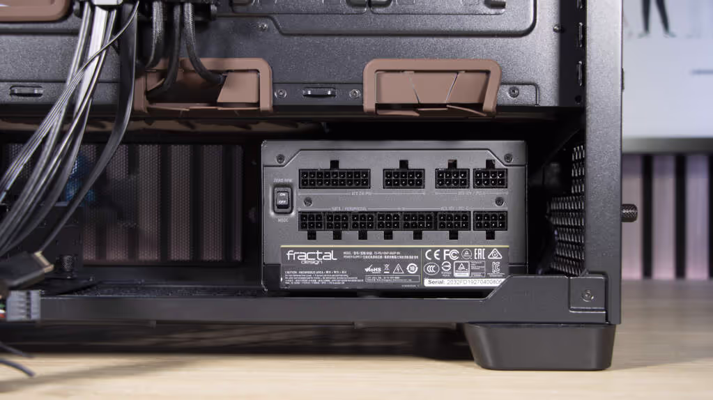 Antec Flux Pro Noctua Edition alimentation installation latérale avant