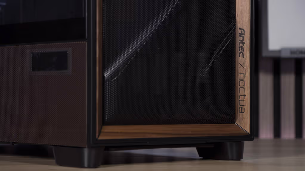 Antec Flux Pro Noctua Edition bas façade