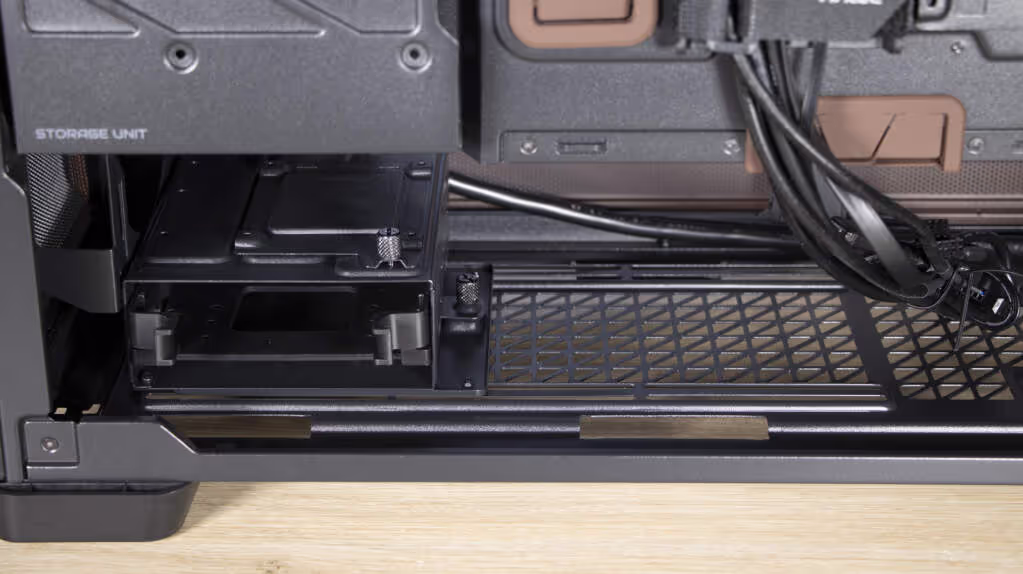 Antec Flux Pro Noctua Edition cage DD gauche