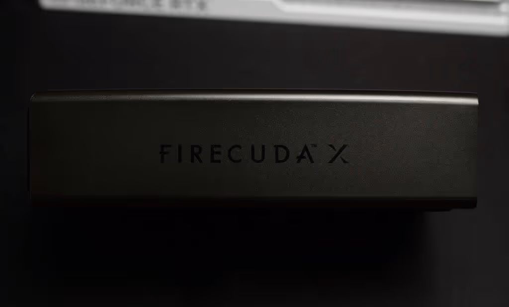 Seagate FireCuda X Vault 05