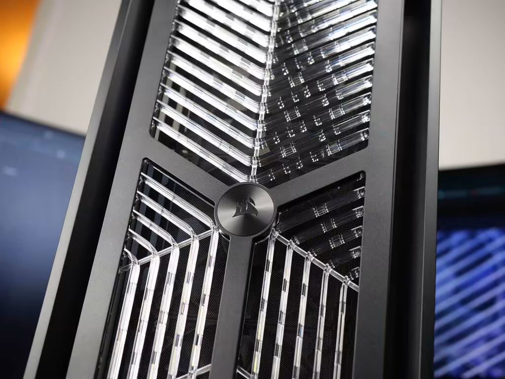 frame 4000x rs facade panneau avant RGB Flow 01