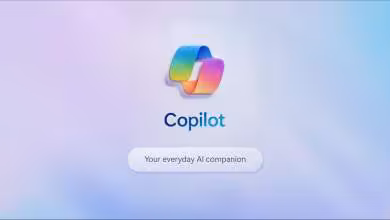 Logo Copilot avec dégradé de couleurs sur fond pastel
