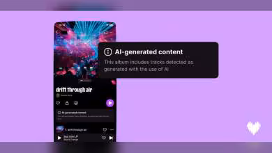 Interface mobile Deezer avec étiquette signalant un album contenant des morceaux générés par IA.