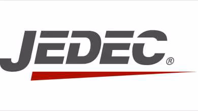 Logo de JEDEC avec texte gris et ligne rouge en dessous.