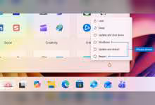 Menu de mise à jour et redémarrage Windows 11 sur le bureau avec icônes variées