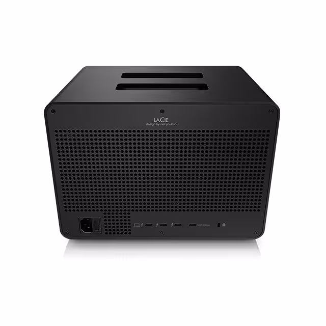 Arrière du boîtier LaCie avec ports et grille noire.