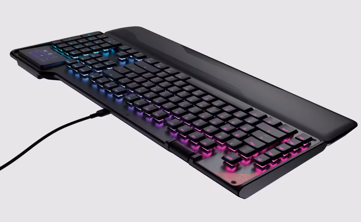 Clavier Turtle Beach rétroéclairé avec écran de contrôle.