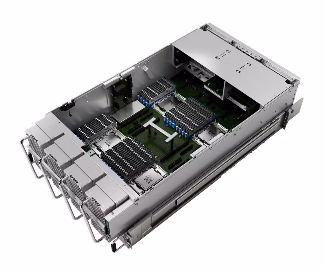 Vue interne du serveur HPE Compute Scale-up Server 3250 avec cartes et modules de mémoire