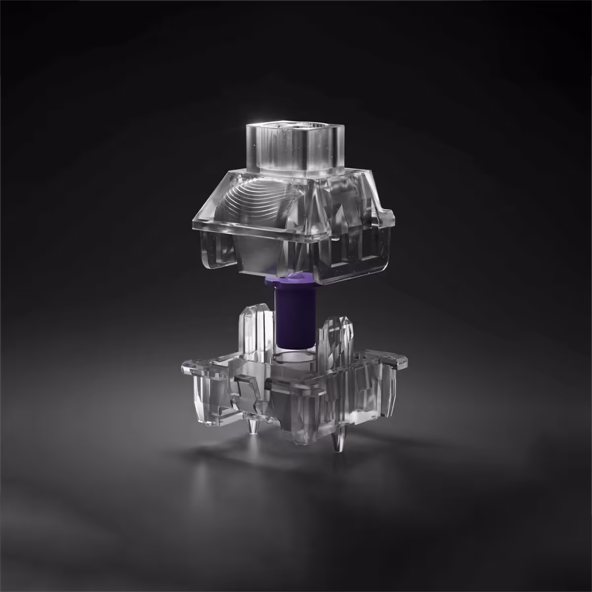 Switch mécanique transparent avec tige violette, rendu studio en gros plan sur fond noir.