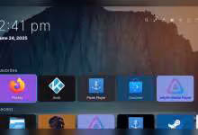 Interface Plasma Bigscreen avec tuiles d’applications Firefox, Kodi, Plank Player, Discover et Jellyfin Media Player