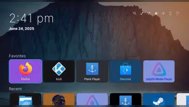 Interface Plasma Bigscreen avec tuiles d’applications Firefox, Kodi, Plank Player, Discover et Jellyfin Media Player