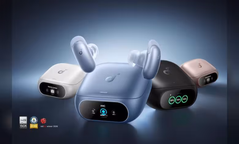 soundcore Liberty 5 Pro et Pro Max : Anker lance des écouteurs avec puce IA maison 1 Quatre couleurs des Soundcore Liberty 5 Pro, écouteurs et boîtiers de charge Anker en vue produit