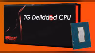 Emballage CPU Thermal Grizzly delidded avec fond orange vif et puce en vue