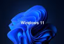 Logo Windows 11 avec fond abstrait bleu, design fluide et moderne en spirale.